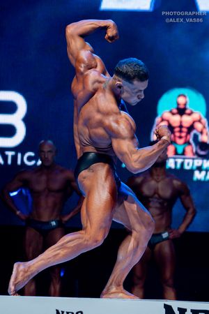 CLASSIC PHYSIQUE 178